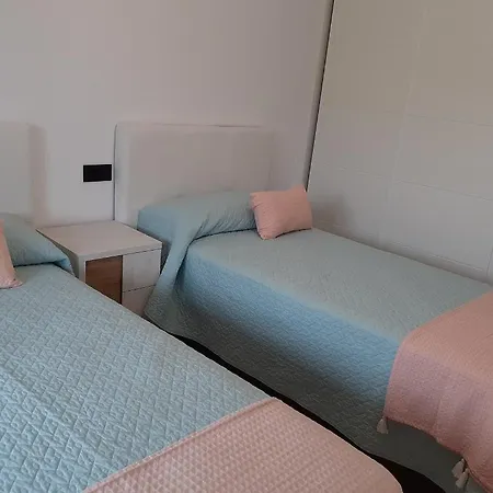 Playa Canelas 1ºh Apartment
